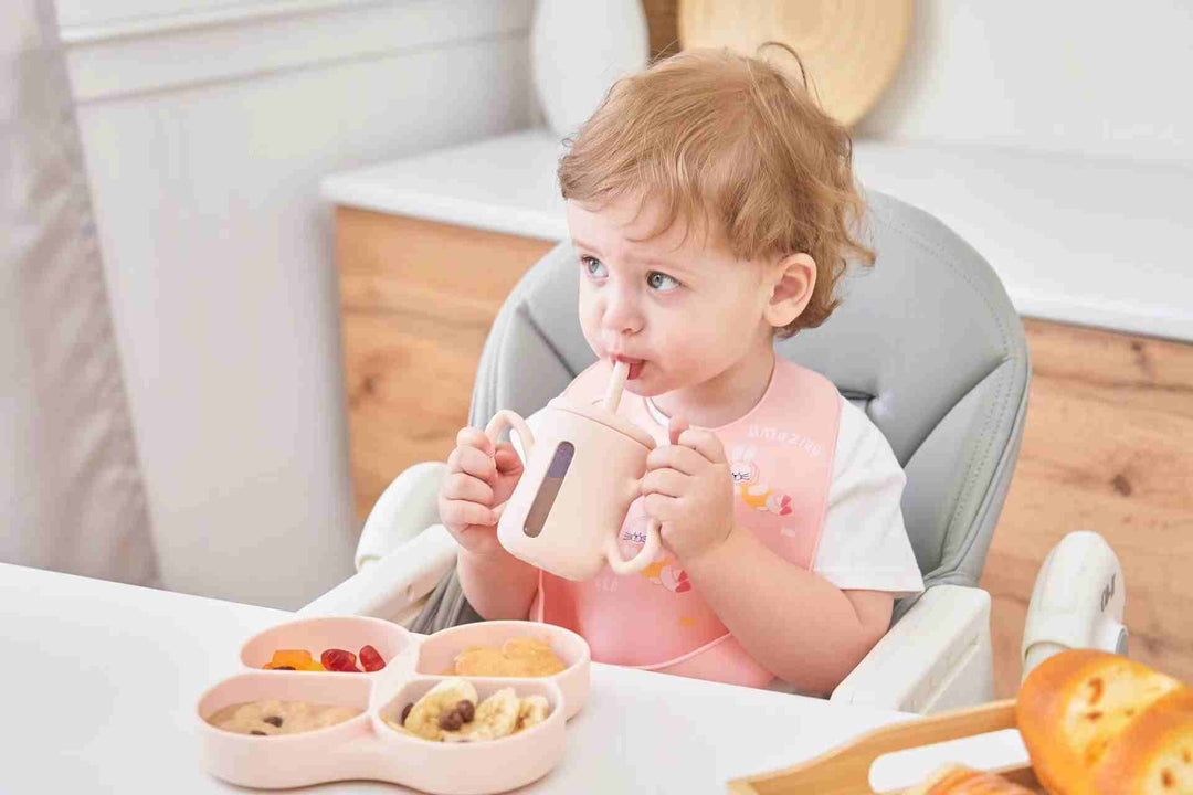 Bottle-Fed vs. Breastfed Babies: Who Needs to Learn to Drink from a Cup More?