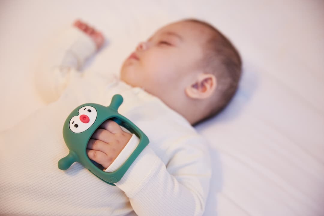 Baby Teether Toy 2 in 1 value pack: Icecream*1+Flip-Flap*1